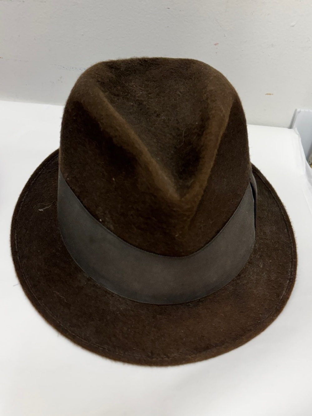 Men's Brown Felt Fedora Hat with Band - Vintage